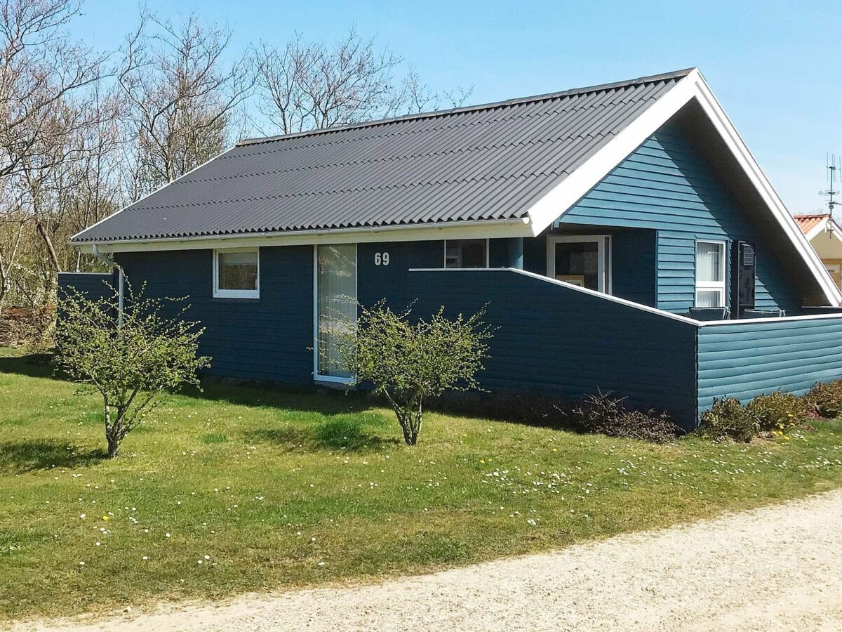 Holiday house 4 person holiday home in Hemmet