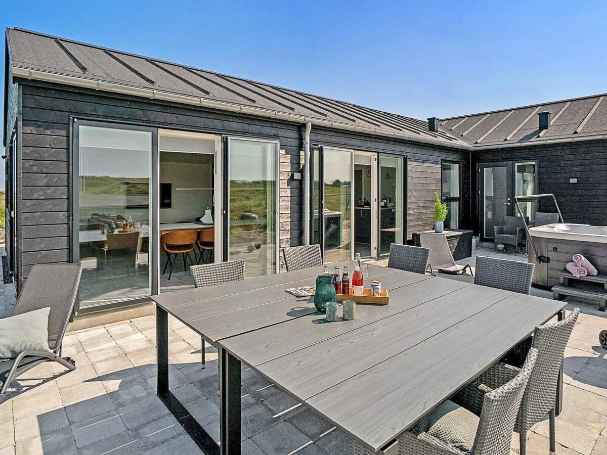 Holiday house 10 Personen Ferienhaus in Løkken - Outdoor photo 2