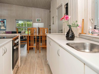 Holiday house 4 person holiday home in Rønde-By Traum - Outdoor photo 4