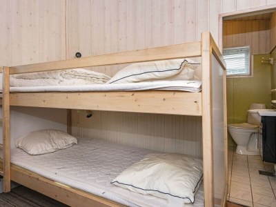 Holiday house 4 person holiday home in Rønde-By Traum - Outdoor photo 5