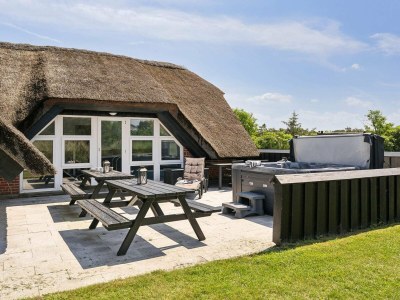 Holiday house Ruhiger Strand-Ruckzug -- By Traum Ferienwohnungen - Outdoor photo 6