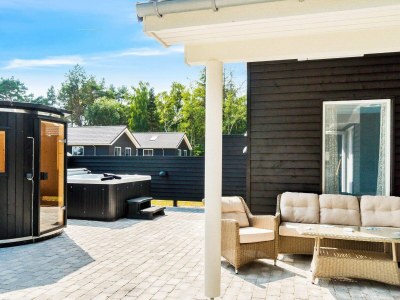 Holiday house 14 person holiday home in Væggerløse - Outdoor photo 37