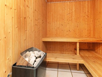 Holiday house 12 Personen Ferienhaus in Væggerløse - Outdoor photo 31