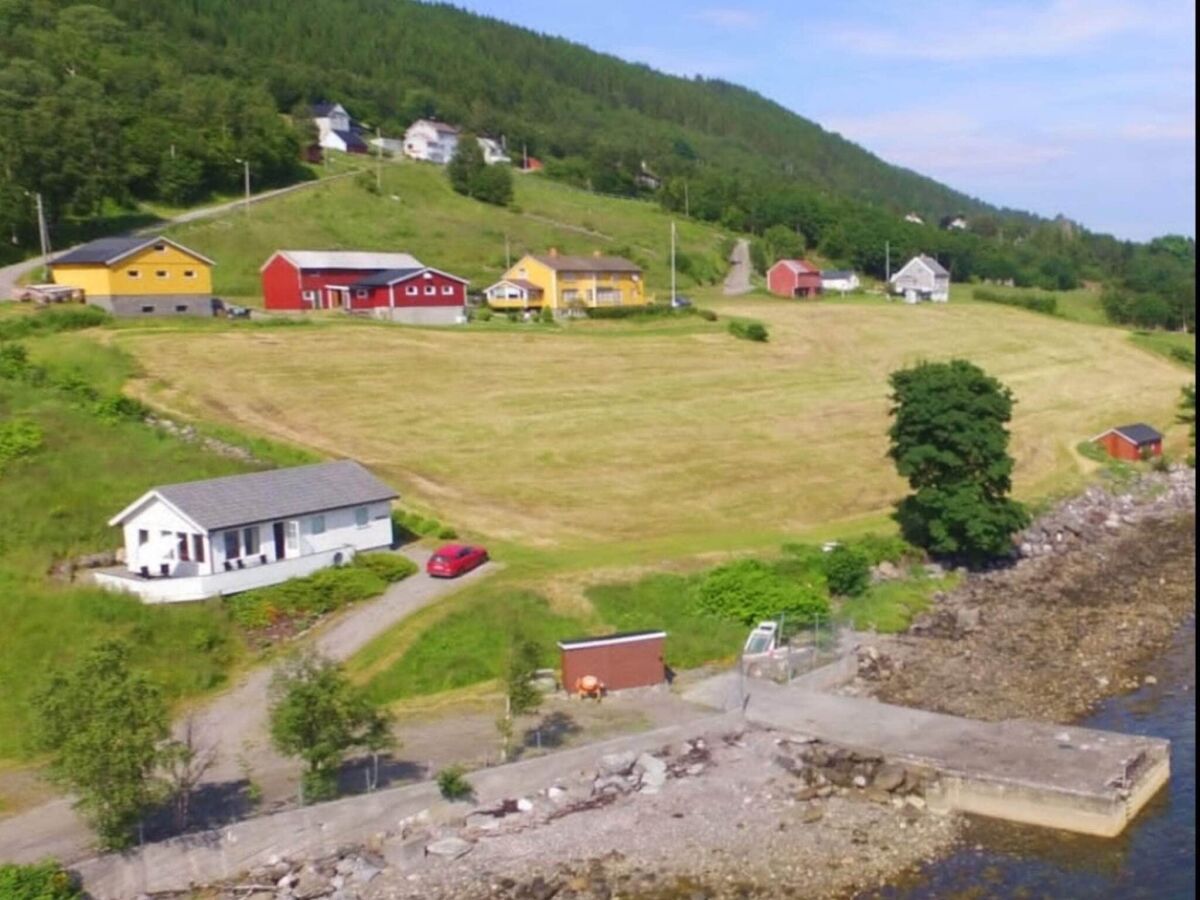 Holiday house 5 Personen Ferienhaus in averøy - Outdoor photo 2