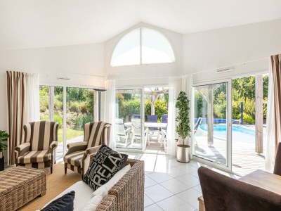 Holiday park Villa in Frankreich mit Pool und Garten - Features photo 9