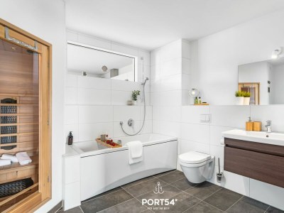 Holiday apartment Ferienwohnung Dünenpalais Olpenitz - Outdoor photo 3