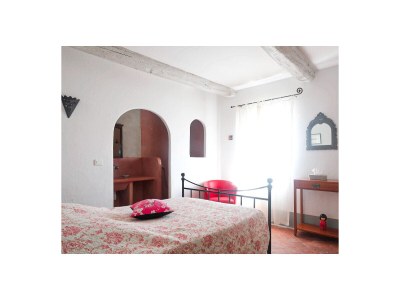 Holiday house Atypical property in an ochre village - 914 RUS - Features photo 16