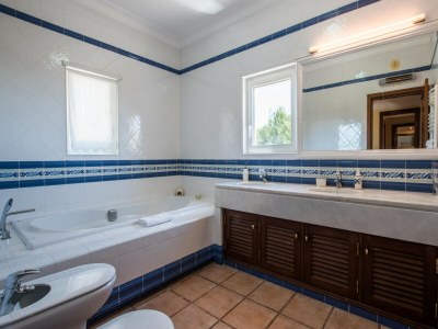 Villa Villa Monte dos Agostos - Features photo 52