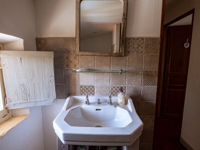 Cottage Quiet cottage with heated pool - 401 SAT - Features photo 27