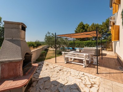 Holiday house Holiday house Tina with jacuzzi and pool - Outdoor photo 15