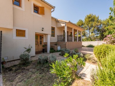Holiday house Holiday house Tina with jacuzzi and pool - Outdoor photo 20