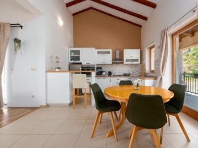 Holiday house Holiday house Tina with jacuzzi and pool - Features photo 24