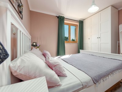 Holiday house Holiday house Tina with jacuzzi and pool - Features photo 38