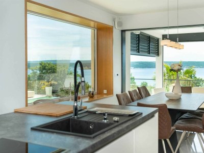 Villa Luxury Villa Michele with heated pool - Features photo 29