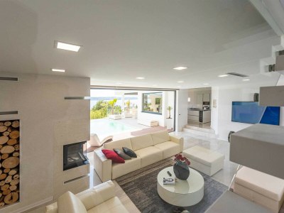 Villa Luxury Villa Michele with heated pool - Features photo 34