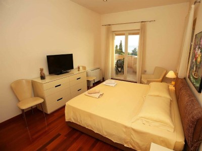 Villa Magnificent Villa Clara with big pool - Features photo 41