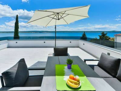 Villa Modern Villa Futura with pool - Outdoor photo 2