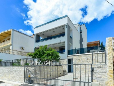 Villa Modern Villa Futura with pool - Outdoor photo 10