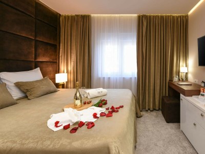 Villa Rooftop heated pool Villa Jelena - Features photo 31