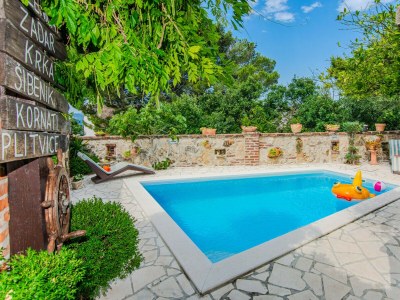 Villa Rustical Villa VERDE with pool - Outdoor photo 6