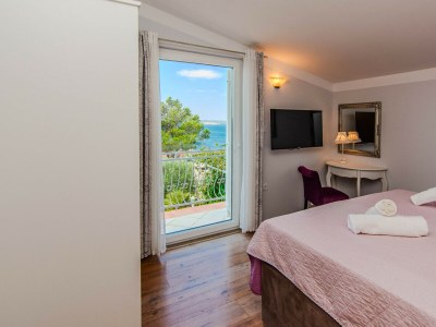 Villa Rustical Villa VERDE with pool - Features photo 37