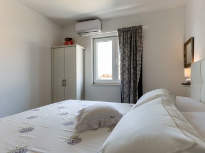 Villa Villa Azzurro with jacuzzi and pool - Features photo 54