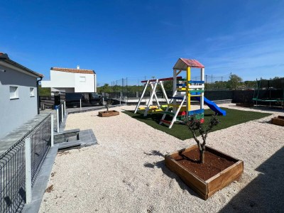 Villa Ela with heated pool - Outdoor photo 15