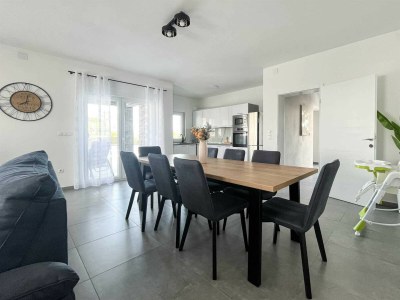 Villa Ela with heated pool - Features photo 23