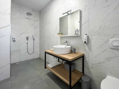 Villa Ela with heated pool - Features photo 32