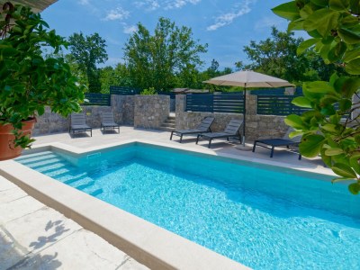 Holiday house Pahari - Outdoor photo 7