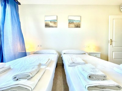 Apartment Cozy Stay Near Roquetas - Features photo 15