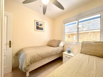 Apartment Cozy Stay Near Roquetas - Features photo 27
