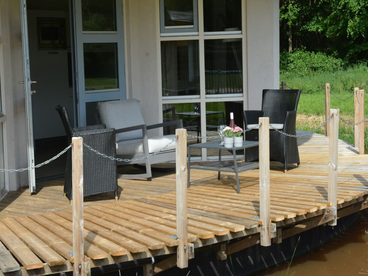 Holiday house Unique holiday home in Noordwolde with garden - Outdoor photo 5