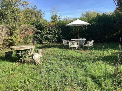 Holiday house Charming Home by River Allier - Outdoor photo 2