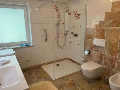 Holiday apartment pool view - Features photo 25