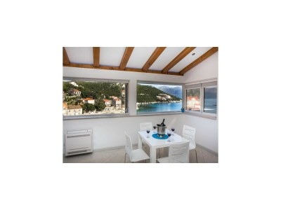 Apartment Mali Skoj Apartment - Two-Bedroom Apartment with Sea View - Features photo 4