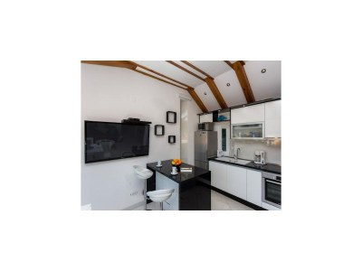 Apartment Mali Skoj Apartment - Two-Bedroom Apartment with Sea View - Features photo 7