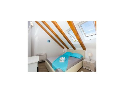 Apartment Mali Skoj Apartment - Two-Bedroom Apartment with Sea View - Features photo 9