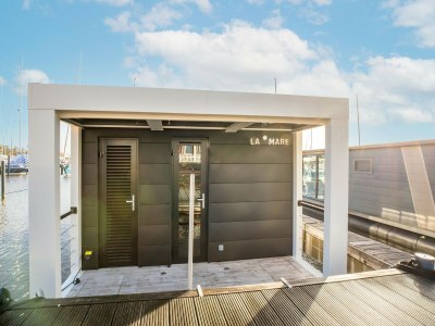 House boat Beautiful houseboat  with shared pool - Outdoor photo 6