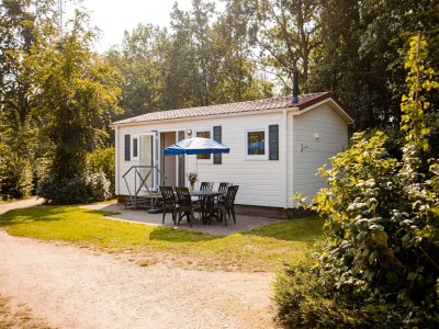 Holiday park Chalet by the Water in Leukermeer - Outdoor photo 2