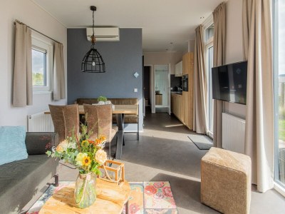 Holiday park Chalet am Strand und Hafen mit Terrasse - Features photo 11