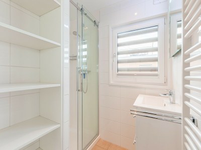 Holiday park Houseboat in Netherlands near Holiday Park - Features photo 16