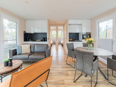 Holiday park Houseboat in Netherlands near Holiday Park - Features photo 18