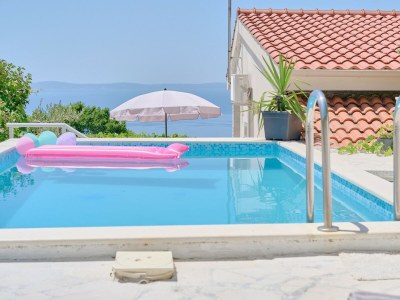 Holiday house Roza in Gornja Podstrana - Holiday house