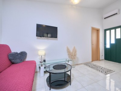 Holiday house Roza - Features photo 12