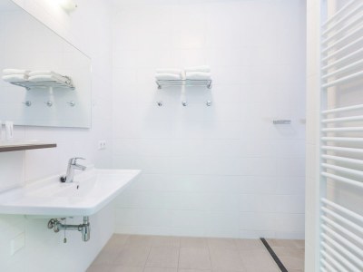 Holiday park Hotel Room in Arcen near Thermaalbad - Features photo 6
