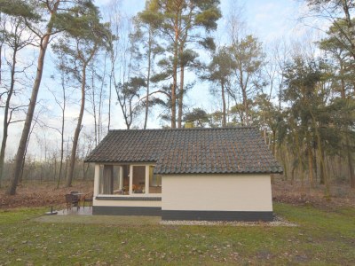 Holiday house Holiday Home in Stramproy with Garden - Outdoor photo 4