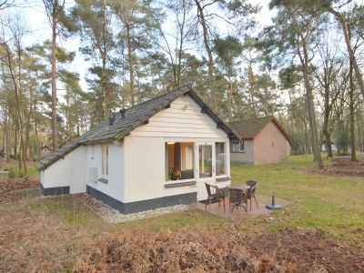 Holiday house Holiday Home in Stramproy with Garden - Outdoor photo 6