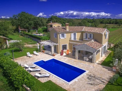 Villa Larisa in Vošteni - Villa