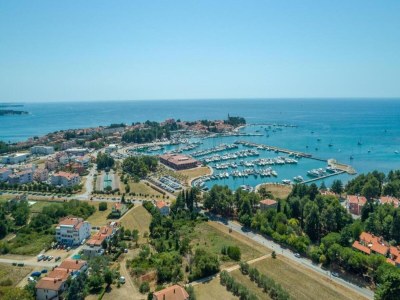 Holiday house Villa in Novigrad mit Pool und Strandnähe - Environment photo 26